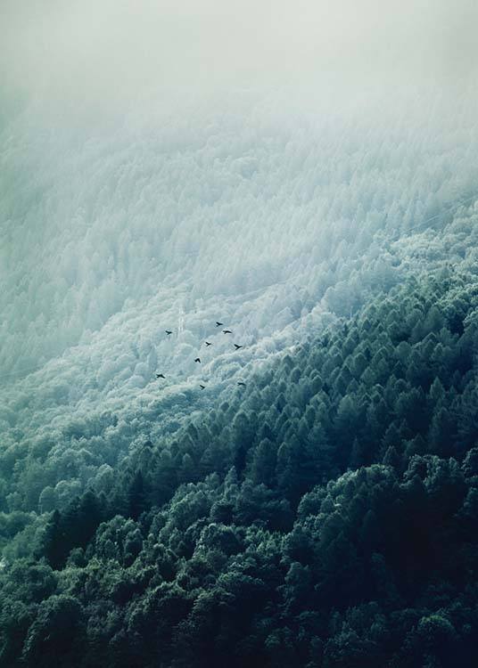 Foggy Mountainside Plakat / Natura i krajobrazy w Desenio AB (10089)