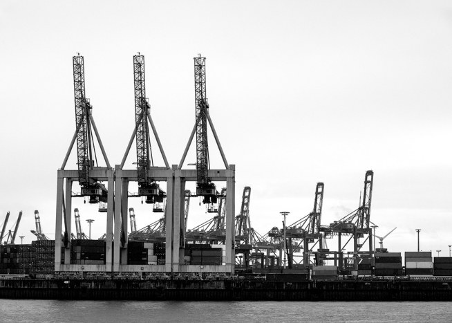 Port of Hamburg Plakat / Czarno-białe zdjęcia w Desenio AB (11394)